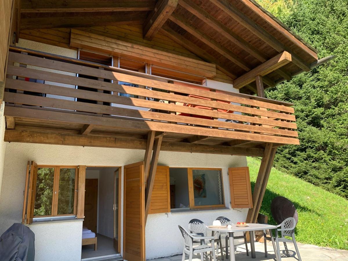 Ferienwohnung Laax Mit Traumblick, Grossem Balkon Und Terrasse Buitenkant foto