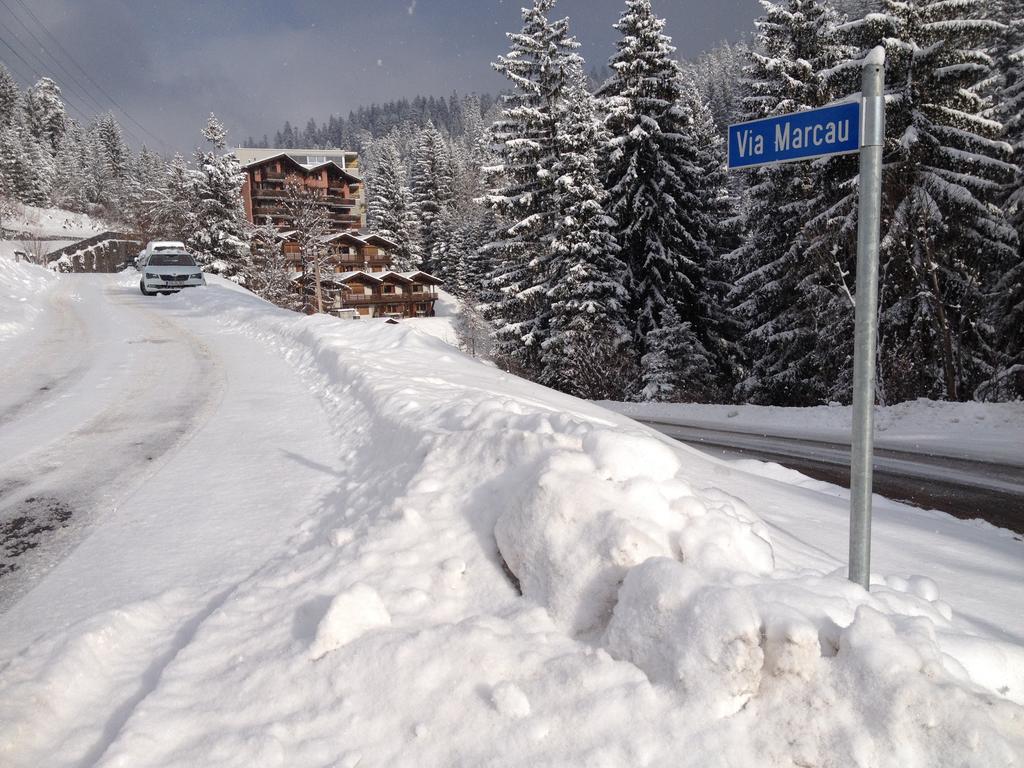 Ferienwohnung Laax Mit Traumblick, Grossem Balkon Und Terrasse Buitenkant foto