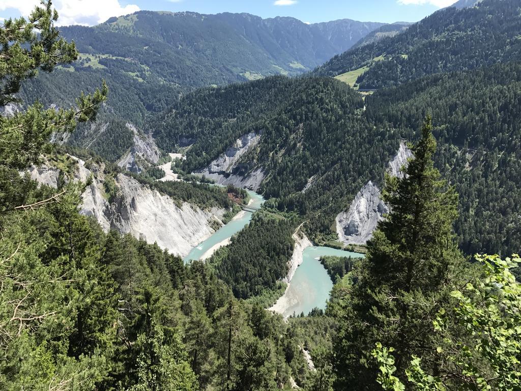 Ferienwohnung Laax Mit Traumblick, Grossem Balkon Und Terrasse Buitenkant foto
