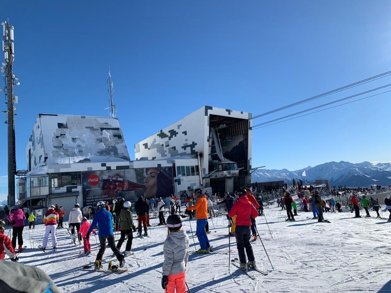 Ferienwohnung Laax Mit Traumblick, Grossem Balkon Und Terrasse Buitenkant foto